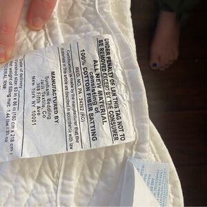 White Quilted Comforter with Sham